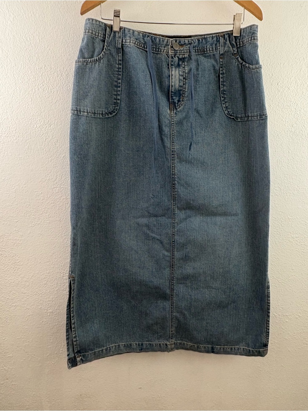 Venezia vintage midi/maxi light blue denim skirt size 16